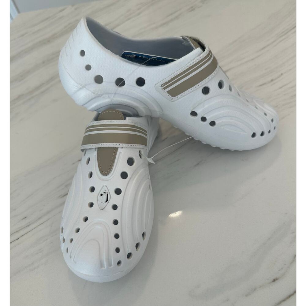 Hounds Footwear Women's Ultralites Clog Shoes White/Tan Size 5/6 NWT USA Dawgs - Picture 5 of 9